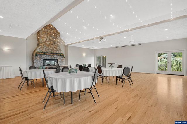 300 Reuben Boise Rd, Dallas, OR 97338