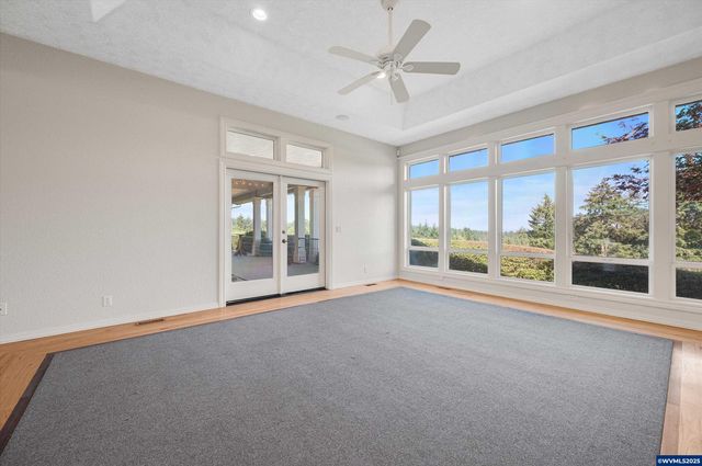 300 Reuben Boise Rd, Dallas, OR 97338