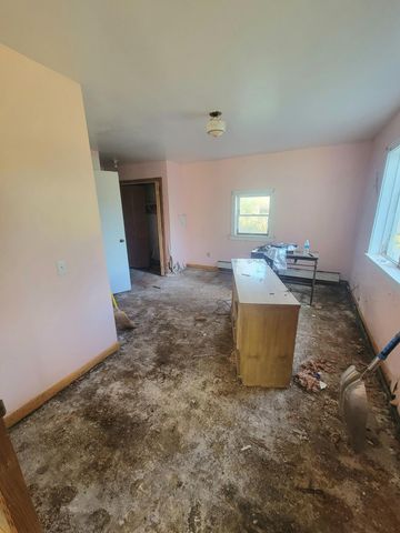 506 Salmon River Road, Plattsburgh, NY 12901