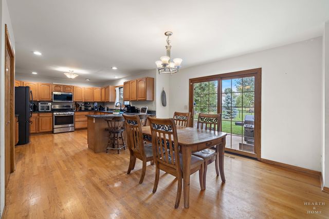 22564 Port Weller Court, Frankfort, IL 60423