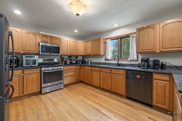 22564 Port Weller Court, Frankfort, IL 60423