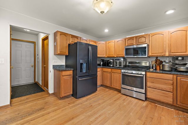 22564 Port Weller Court, Frankfort, IL 60423