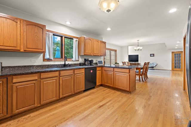 22564 Port Weller Court, Frankfort, IL 60423