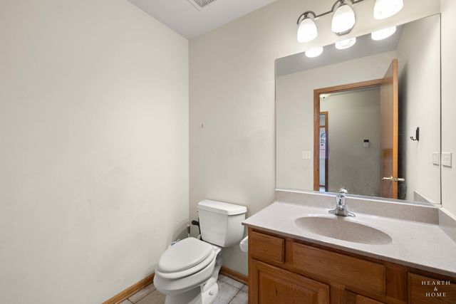 22564 Port Weller Court, Frankfort, IL 60423