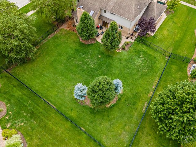 22564 Port Weller Court, Frankfort, IL 60423
