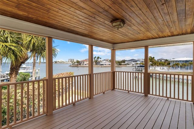 2299 LAGOON DRIVE, Dunedin, FL 34698