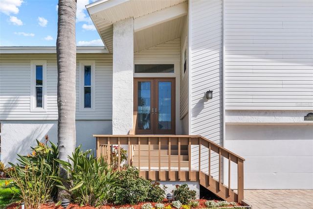 2299 LAGOON DRIVE, Dunedin, FL 34698