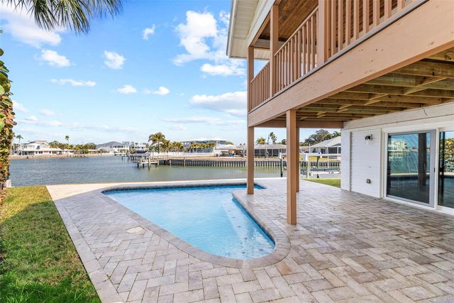 2299 LAGOON DRIVE, Dunedin, FL 34698