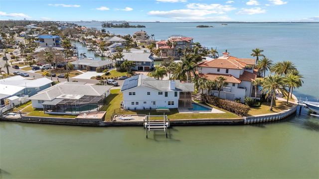 2299 LAGOON DRIVE, Dunedin, FL 34698