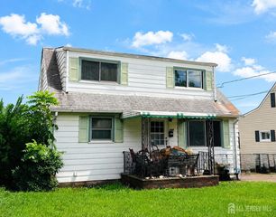 194 Jackson Avenue, Edison, NJ 08837