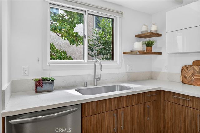 2428 E Del Mar Boulevard 206, Pasadena, CA 91107