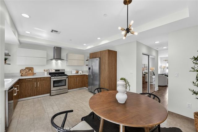 2428 E Del Mar Boulevard 206, Pasadena, CA 91107