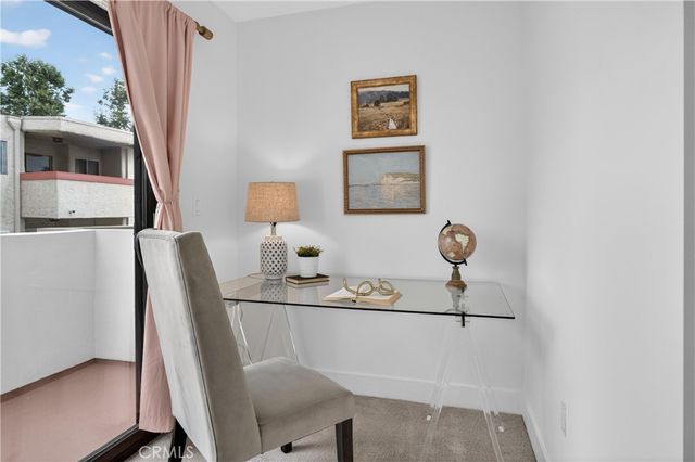 2428 E Del Mar Boulevard 206, Pasadena, CA 91107