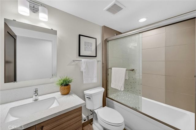 2428 E Del Mar Boulevard 206, Pasadena, CA 91107