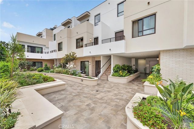 2428 E Del Mar Boulevard 206, Pasadena, CA 91107