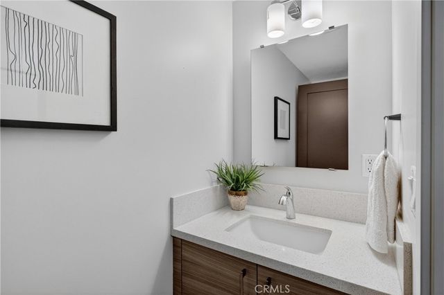 2428 E Del Mar Boulevard 206, Pasadena, CA 91107