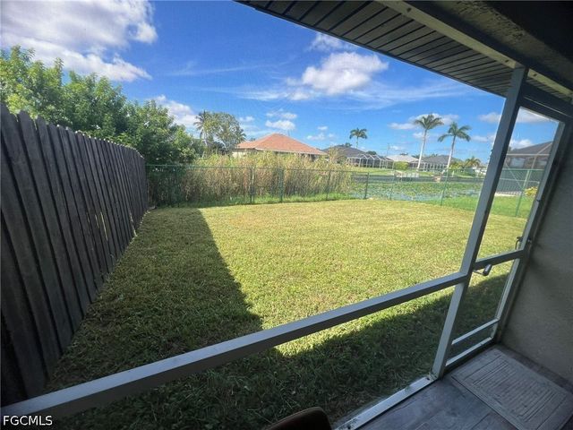 2034 NE 6th ST, Cape Coral, FL 33909