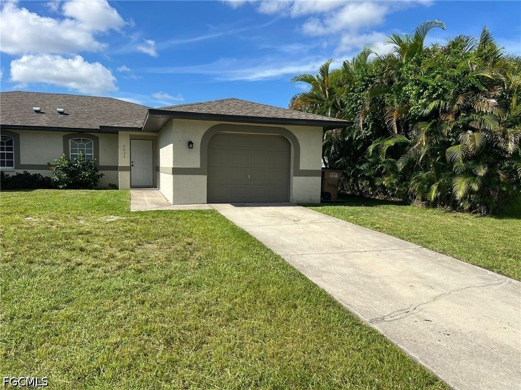 2034 NE 6th ST, Cape Coral, FL 33909