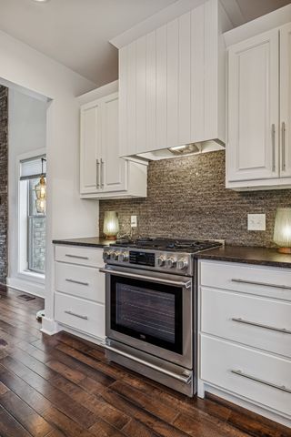 1412 Brook Dr, Columbia, TN 38401