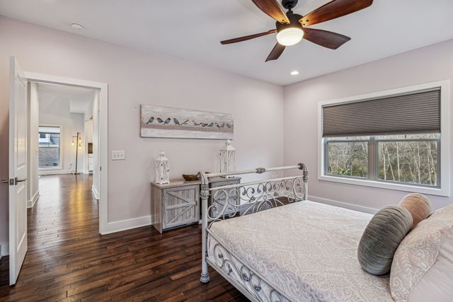 1412 Brook Dr, Columbia, TN 38401