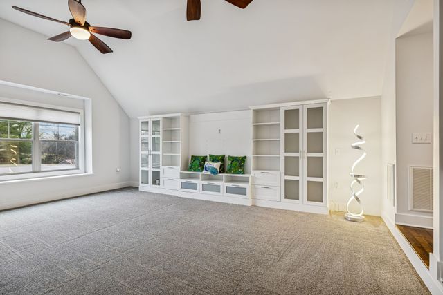 1412 Brook Dr, Columbia, TN 38401