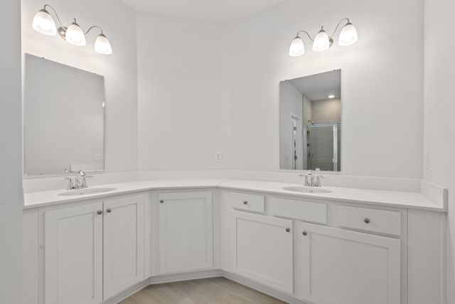 526 Oak View Way, Summerville, SC 29483