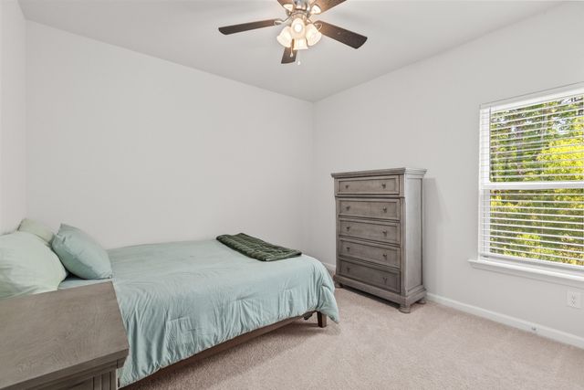 526 Oak View Way, Summerville, SC 29483