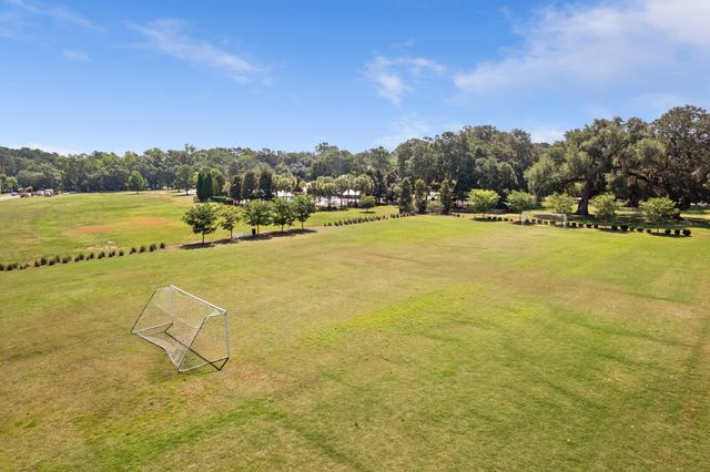 526 Oak View Way, Summerville, SC 29483