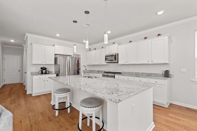 526 Oak View Way, Summerville, SC 29483