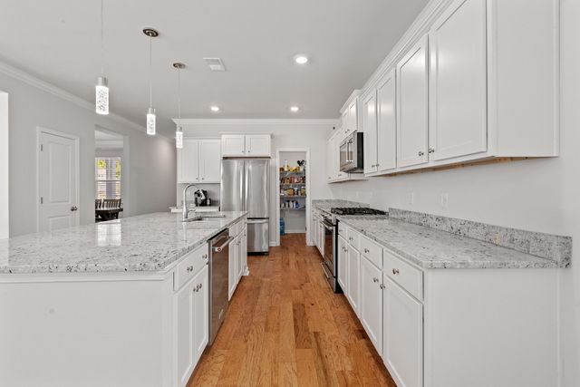526 Oak View Way, Summerville, SC 29483