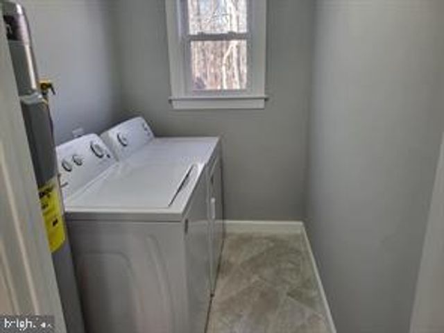1934 W 9TH ST, Wilmington, DE 19805