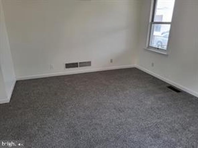 1934 W 9TH ST, Wilmington, DE 19805