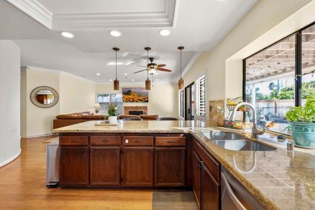 1977 White Birch Drive, Vista, CA 92081