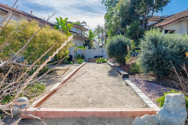 1977 White Birch Drive, Vista, CA 92081