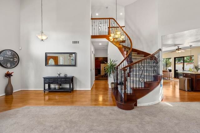 1977 White Birch Drive, Vista, CA 92081