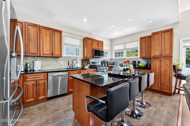 307 Springlawn Avenue, Matawan, NJ 07747