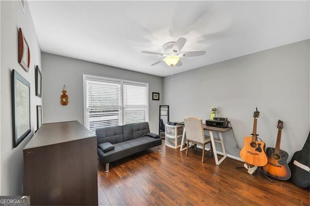 49 La Rue Place NW, Atlanta, GA 30327