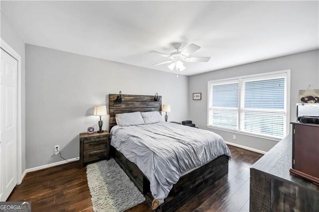 49 La Rue Place NW, Atlanta, GA 30327