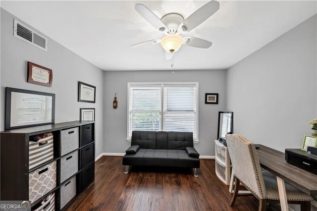 49 La Rue Place NW, Atlanta, GA 30327