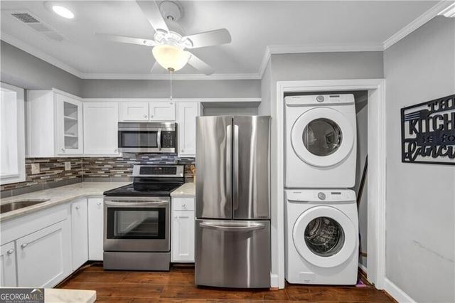 49 La Rue Place NW, Atlanta, GA 30327