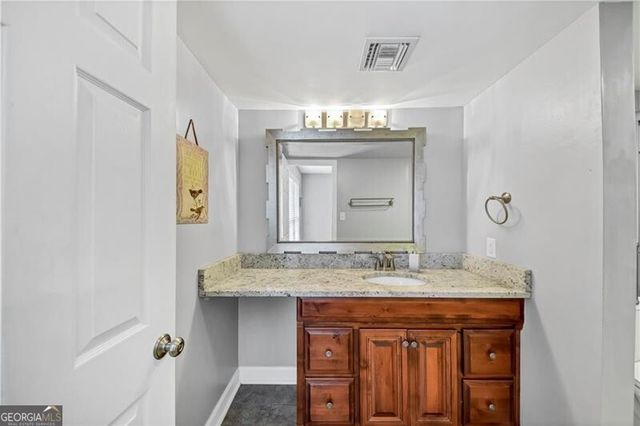 49 La Rue Place NW, Atlanta, GA 30327