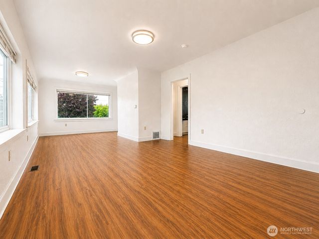 1133 Hayward Avenue, Bremerton, WA 98310