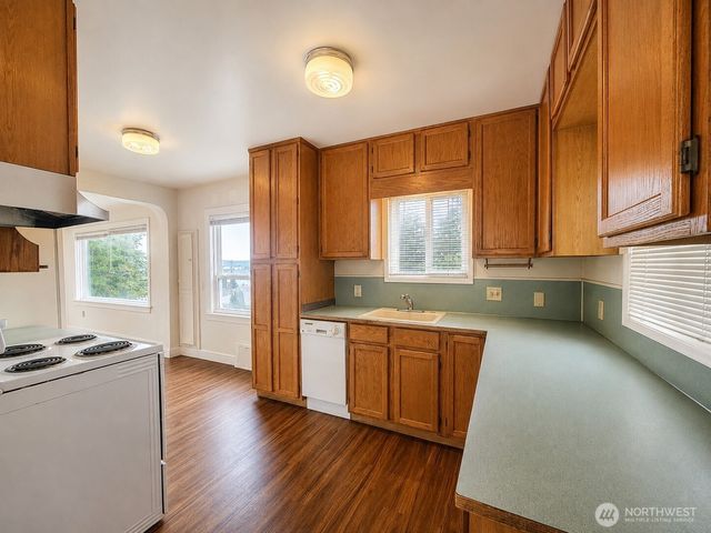1133 Hayward Avenue, Bremerton, WA 98310