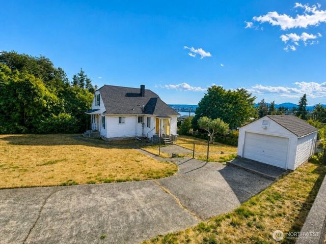 1133 Hayward Avenue, Bremerton, WA 98310