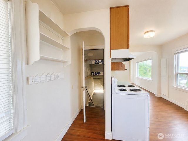 1133 Hayward Avenue, Bremerton, WA 98310