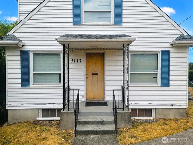 1133 Hayward Avenue, Bremerton, WA 98310