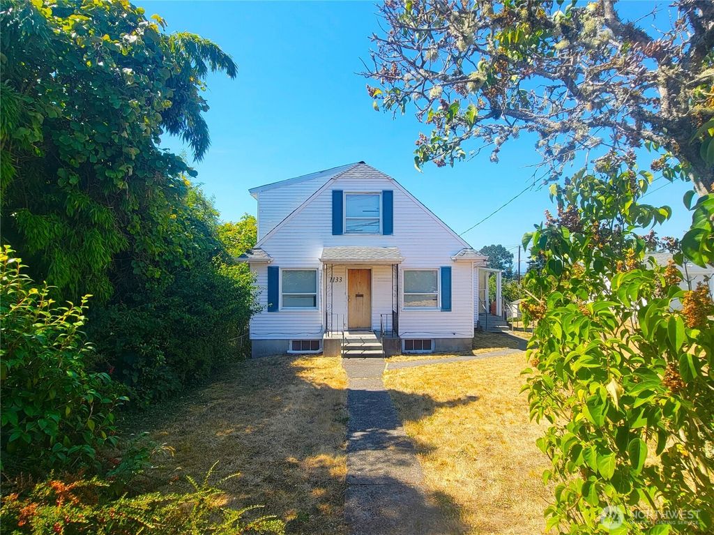 1133 Hayward Avenue, Bremerton, WA 98310