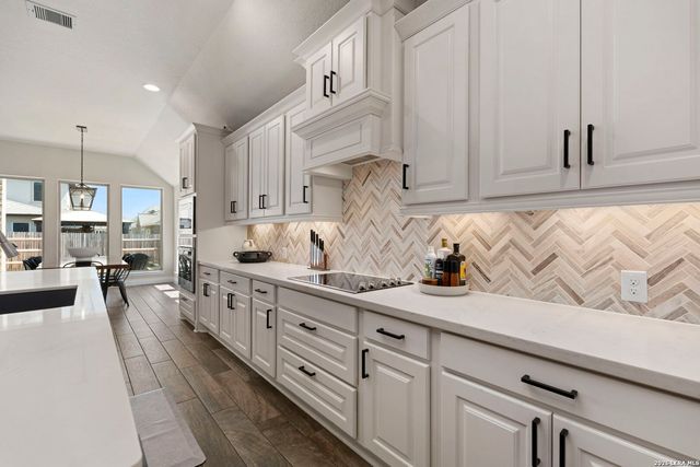 7991 CIBOLO VW, Fair Oaks Ranch, TX 78015