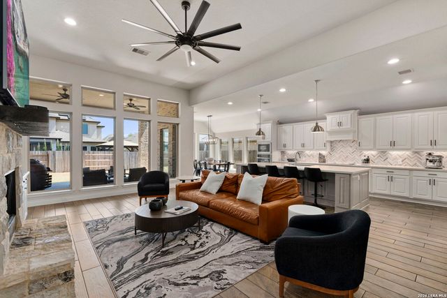 7991 CIBOLO VW, Fair Oaks Ranch, TX 78015