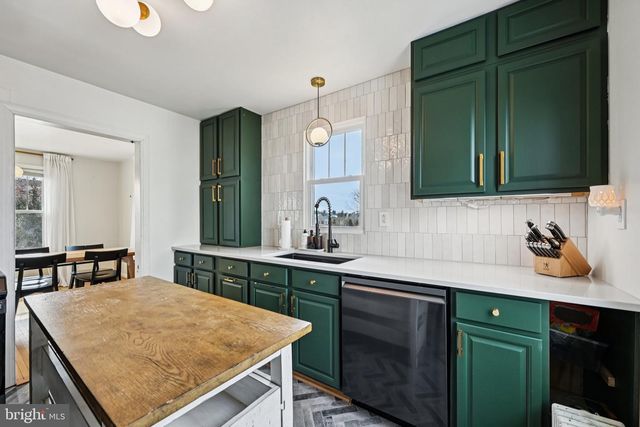 1038 GREEN VALLEY RD, New Windsor, MD 21776